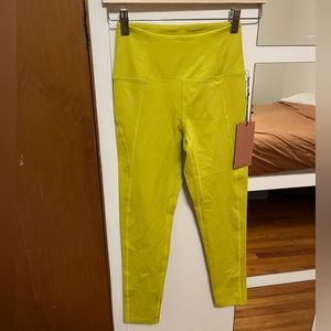 Girlfriend Collective compressive high-rise legging in Chartreuse size XS